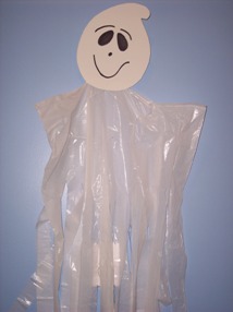 how to make a windsock for Halloween
